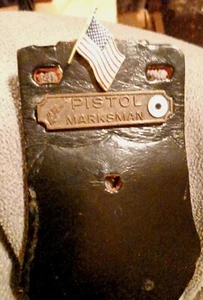 Vintage Polizei Uniform Pistole Schütze mit Lederabzeichen - Bild 1 von 3