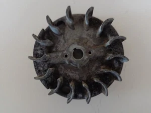 OEM Genuine Briggs and Stratton flywheel 590544   (25F26) - Picture 1 of 4