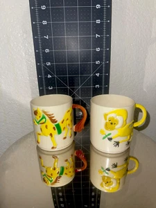 Melamine Animal Child Cups Monkey & Horse Vintage 1980’s - Picture 1 of 9