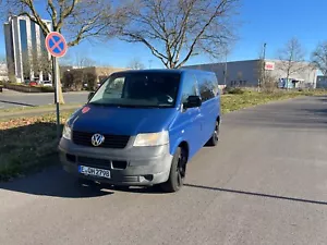t5 transporter 9 Sitze Motor gut erhalten 2008 - Bild 1 von 11