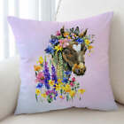 Coussin floral cheval