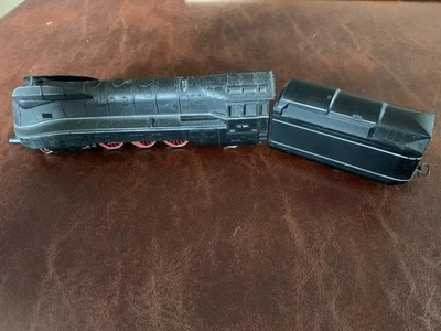 Marklin 3094, HO Scale,  BR03 1051 Streamline Steam Locomotive (4-6-2) & Tender - Image 1 of 3