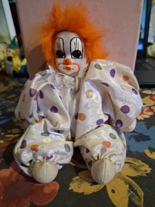 Vintage Q-Tee Clown Puppe gefüllt mit Sand handbemalt Gesicht orange Haare  - Bild 1 von 7