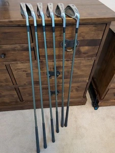 Daiwa Ladies Mid Plus 4-10(missing 7)Iron Set Ladies Graphite Shafts - Picture 1 of 11