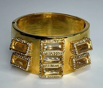 Brazalete ancho de cristal dorado ALEXIS BITTAR Foto 1 de 4