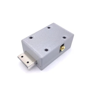 Caja VGA para consolas Sega Dreamcast - Plateada (Hecha en EE. UU.) - Imagen 1 de 4