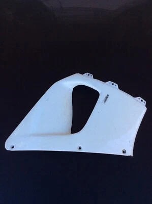 98-99 Honda CBR 900RR Right Middle Cowl Side Fairing - Image 1 of 4