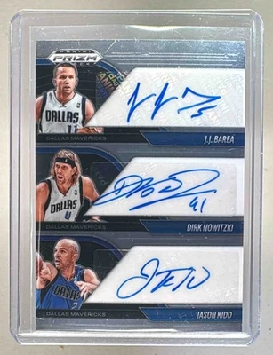Dirk Nowitzki J.J. Barea Jason Kidd 2024 Panini Prizm Preto #TA-DAL Triplo Automático - Imagem 1 de 3