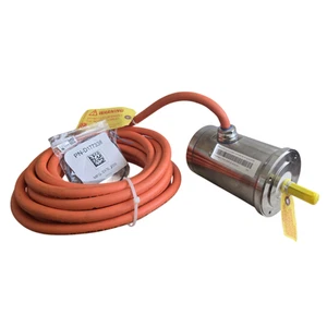ALLEN BRADLEY VPH-B1001F-QJ02D09 /A Kinetix VPH HYGIENIC SERVO MOTOR 480VAC NSNP - Picture 1 of 5
