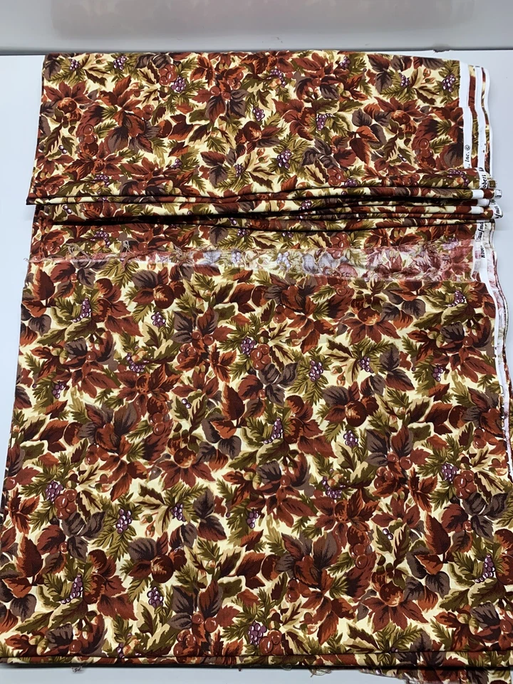 Robert Kaufman Fabric Autumn Leaves & Grapes 13 Yards - Image 1 of 4