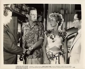 Evelyn Keyes Hell's Half Acre Signed Autograph 8 x 10 Photo PSA DNA j2f1c *49 - Picture 1 of 3