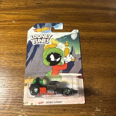 Hot Wheels Looney Tunes Bubble Gunner Metalflake negro 5 radios 7/8 Malasia 2018 Foto 1 de 4