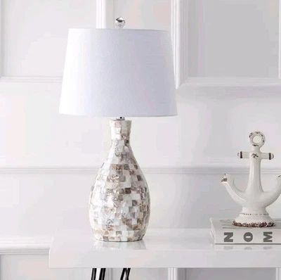 JONATHAN Y Verna 26,5 pulgadas Lámpara de mesa marfil/beige concha marina JYL1054A Foto 1 de 4