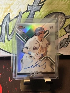 2022 Topps Finest - Finest Autographs Refractor Cal Raleigh #FA-CR (AU, RC) - Picture 1 of 3
