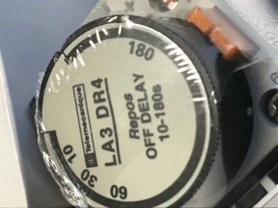 Telemecanique LA3 DR4 Verzögerung Relais 10-180s 023012 Relais Zeitrelais NEU