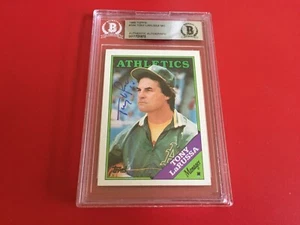 Tony LaRussa HOF Oakland A's 1988 Topps Firmado Automático Beckett BAS ENCAPSULADO - Imagen 1 de 1