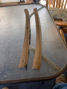 1968 Chevy tin woody wagon upper inner windshield trim sticks - Bild 1 von 3