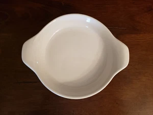 BUFFALO CHINA B-07 RESTAURANT WARE ROUND DOUBLE HANDLE SERVING DISH PLATE RARE - Picture 1 of 11