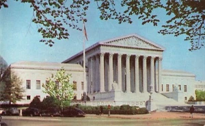 Supreme Court on Clear Summer Day Washington DC Vintage Postcard - Picture 1 of 2