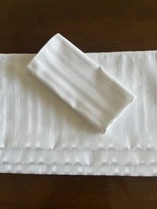 WATERFORD | Set Of (4) | White Barons Stripe Luxury Contemporary Napkins - Picture 1 of 7