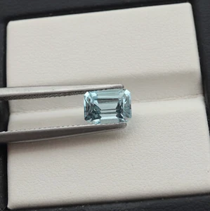 Piedra preciosa facetada aguamarina azul AAA natural sin calefacción de 1,46 quilates 7,7 x 5,7 x 5,1 mm - Imagen 1 de 7