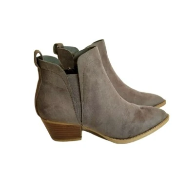 Carlos by Carlos Santana Vera 靴子 灰色 人造麂皮绒 踝靴 素食 灰色 全新 — 第 1/4 张图片