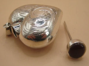 English Hallmarked Sterling Silver & Agate Heart Shaped Scent Perfume Bottle - Picture 1 of 10