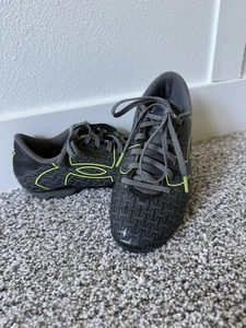 Under Armour Force 2.0 Youth Soccer Cleats Size 1.5Y - Picture 1 of 9