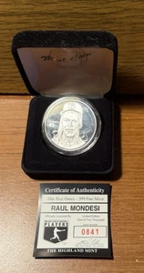 Highland Mint Raul Mondesi Collectors .999 Silver Coin One Troy Ounce With Case - Picture 1 of 2