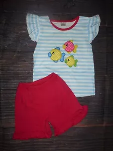NEW Boutique Fish Shirt Ruffle Shorts Girls Outfit Set - Picture 1 of 3