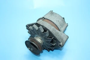 Vw Golf Audi 50 80 Alternator Generator Bosch 0120489557 / 14V 55A 049903025 - Picture 1 of 4