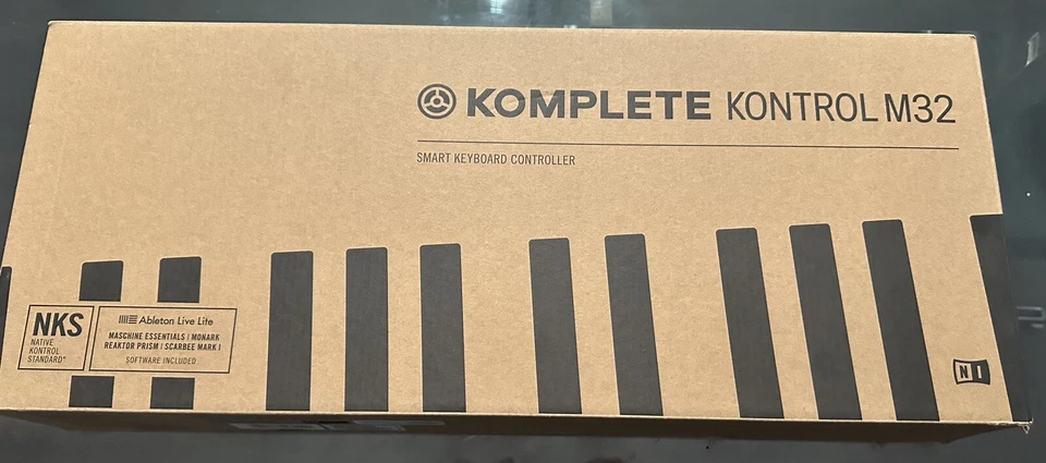 Native Instruments Komplete Kontrol M32 Micro Keyboard Controller - Image 1 of 1
