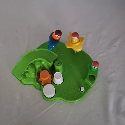 Base de playground Fisher Price Little People PLUS 3 LITTLE PEOPLE KIDS 2525 VINTAGE - Imagem 1 de 4