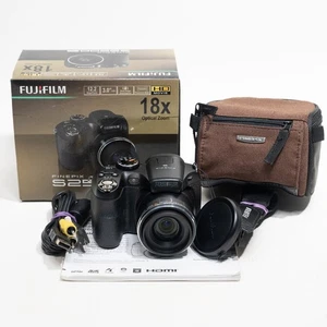 Cámara digital FujiFilm FinePix S2500HD CCD 12 MP Y2K - ¡Probada en muy buen estado! - Imagen 1 de 18