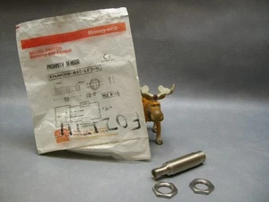 Honeywell 976AA3HI-A3T-LF5-H Proximity Sensor  - Picture 1 of 1
