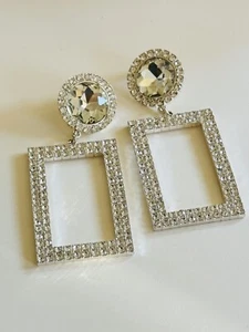 Glitzy Earrings VTG Pierced Crystal Rhinestone Dangle Statement Chunky Sparkly - Picture 1 of 8