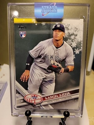 2017 Topps # HMW99 Aaron Judge Winter RC Rookie New York Yankees  - Image 1 of 2