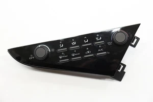 2018 - 2022 TOYOTA CAMRY CENTER HEATER & A/C CONTROL PANEL UNIT OEM 5590006470 - Picture 1 of 9