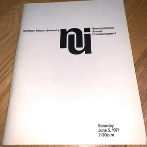 1971 NORTHERN ILLINOIS UNIVERSITY Commencement Book 88 pages - Picture 1 of 9