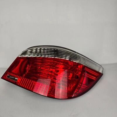 2004-2007 BMW 525i 530i 545i Tail Light Right Passenger Side LH Oem 7 165 740 Foto 1 de 4