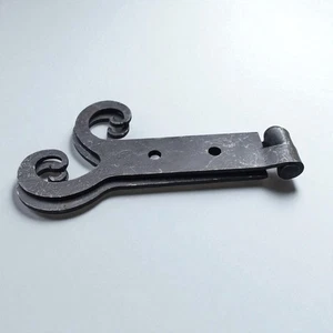 Vintage Style Forged Iron Hinge – Medieval Door or Chest Fitting - Picture 1 of 6