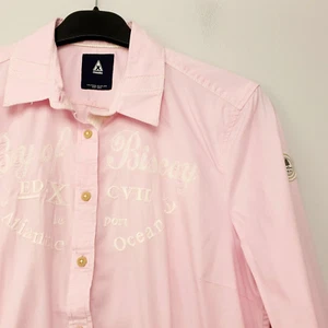 Camisa Gaastra Mujer Grande Rosa Elástica Manga Larga Abotonada Calce Regular - Imagen 1 de 10