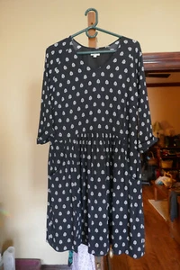 Garnet Hill Dress size 12, pockets, 3/4 sleeves, lined, in very nice condition - Picture 1 of 11