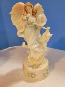 Seraphim Classics Lily Angel Figurine With Detachable Base 2001 Limited Edition - Picture 1 of 5