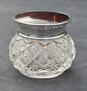 DAINTY MINIATURE CUT CRYSTAL  FAUX TORTOISESHELL/ SILVER POT LID Birmingham 1924 - Picture 1 of 9