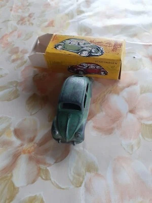 VOLKSWAGEN CIJ 1/43  référence N° 3/10 avec Boite - Photo 1/4
