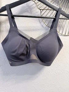 Honeylove Crossover Runway Black Mesh Wireless Bra Size M - Picture 1 of 8