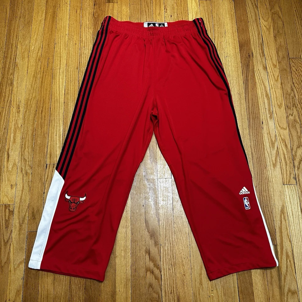 Chicago Bulls Adidas Men’s Training Pants Team Issued Game Worn 4XL Tear Away - Image 1 of 4