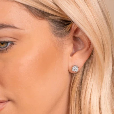 2.00ct F VS2 Round Lab-Created Diamond 14K White Gold Basket Stud Earrings - Image 1 of 3