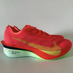 Nike Vaporfly 4 $270 Men Size 11 Road Racing Shoes Bright Crimson HF6414-600 NEW - Picture 1 of 8